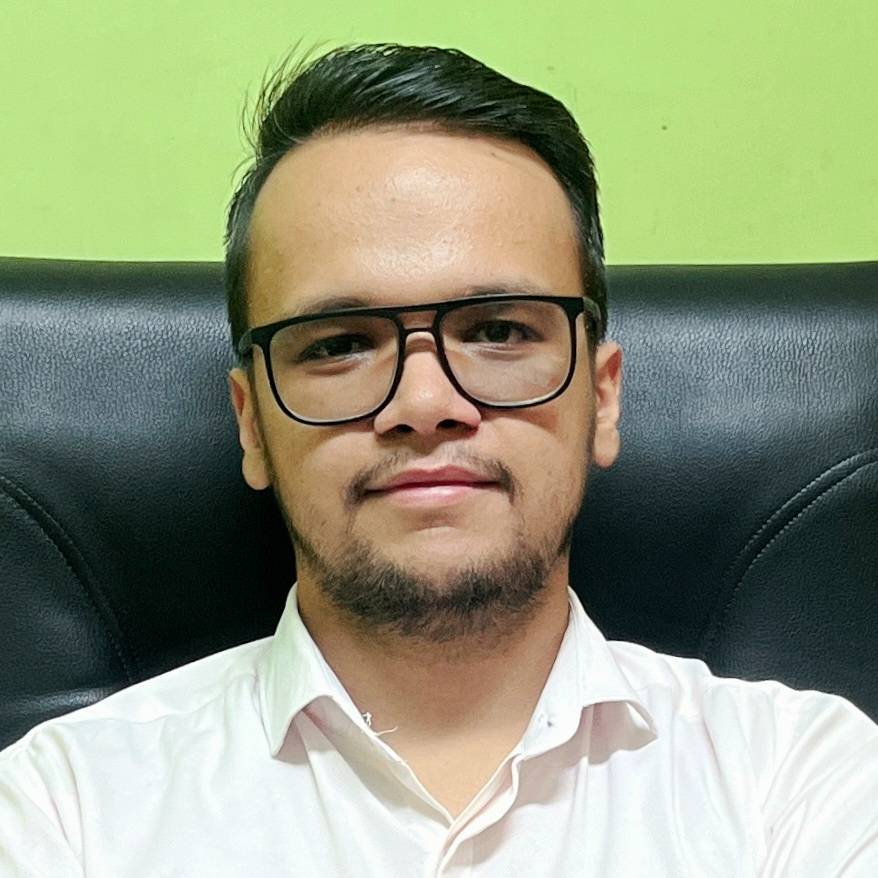 رضا احمدی فشارکی